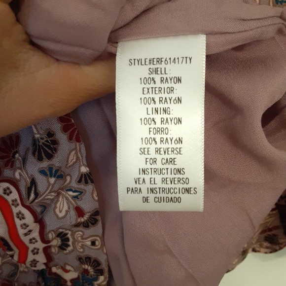 VICI Pocketed Medallion Lavender Romper - Picture 6 of 9